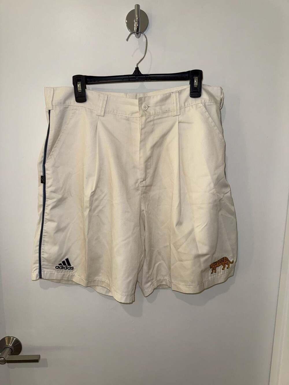Vintage Adidas Pleated Shorts with Tiger Embroidery Size L White